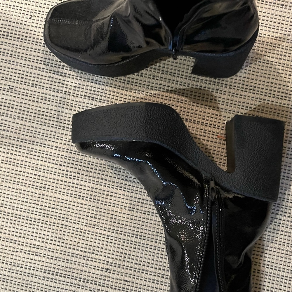 Platform latex booties
